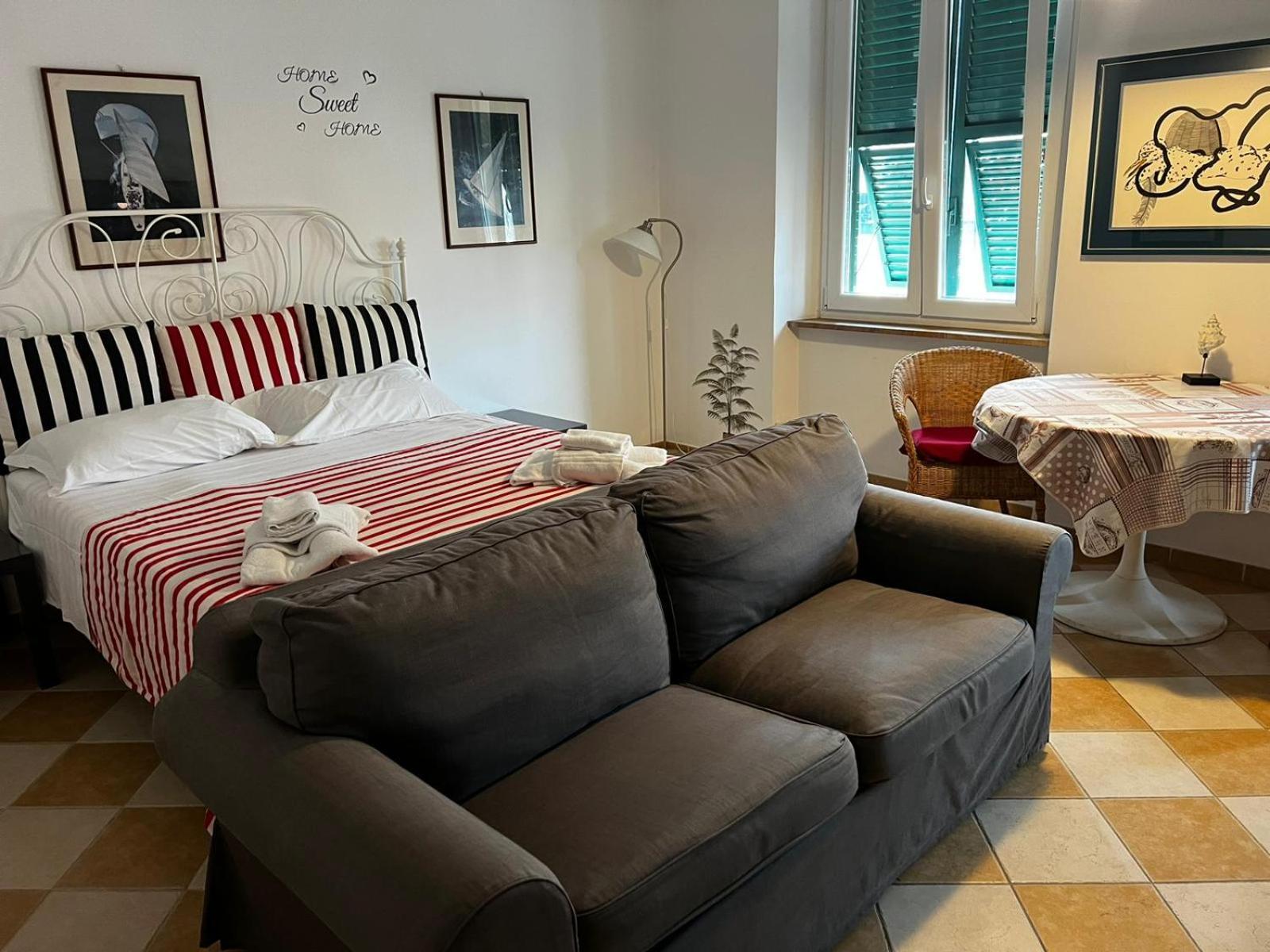 Darsena Apartments ซาโวนา ภายนอก รูปภาพ